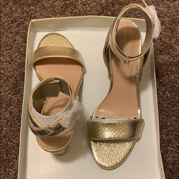 Bandolino Sandals - Picture 1 of 5